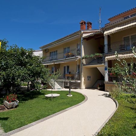 Apartments Maria Poreč Dış mekan fotoğraf