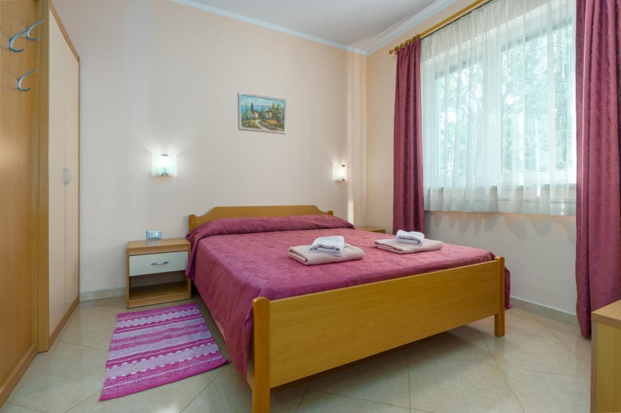 Apartments Maria Poreč Dış mekan fotoğraf