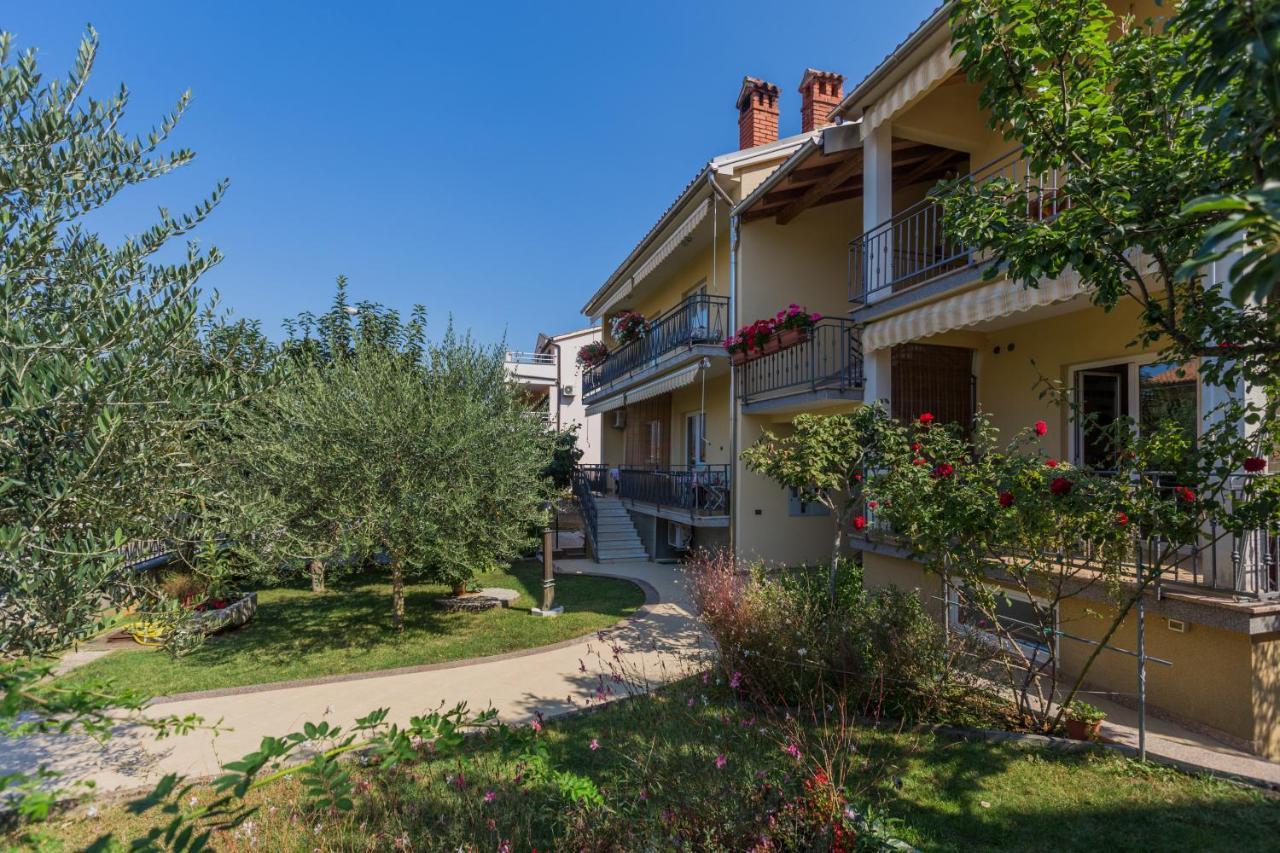 Apartments Maria Poreč Dış mekan fotoğraf